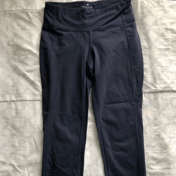 Athleta Workout Capri in dark blue - Picture 2 of 2